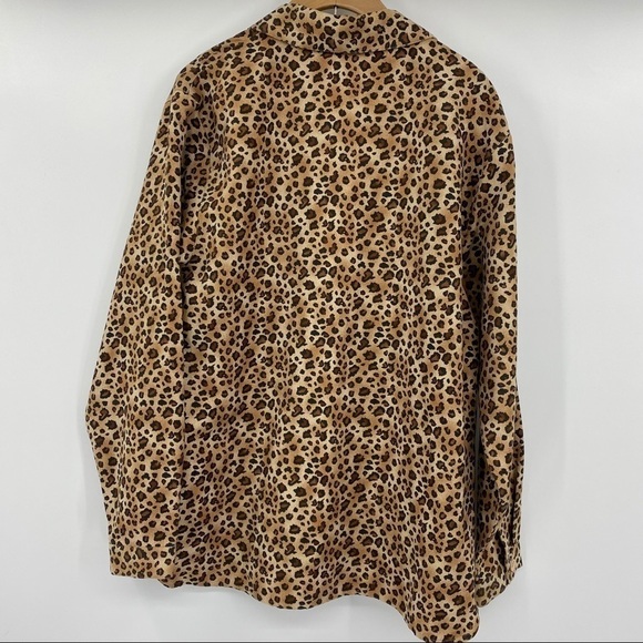 Parisian Works leopard print button front top - Picture 2 of 6